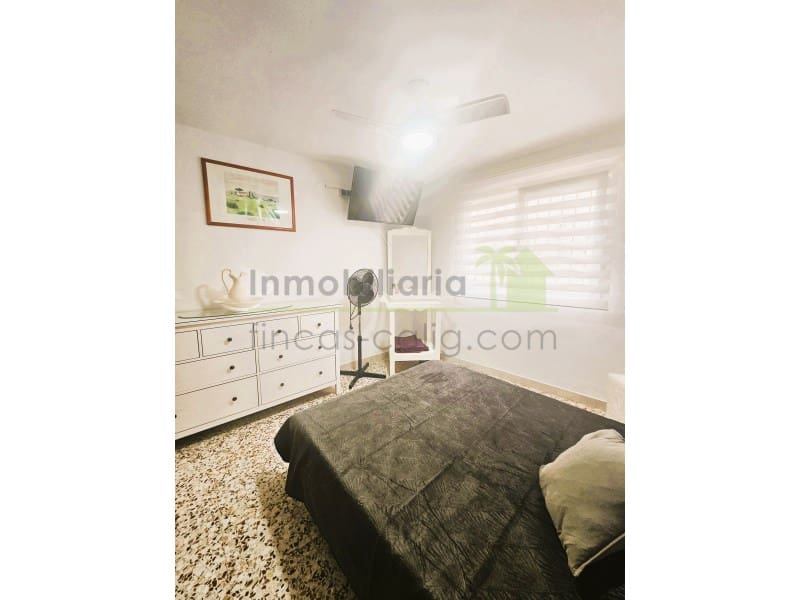 4 Zimmer Haus zu verkaufen in Calig mit Garage - 135.000 € (Ref: 9999578)