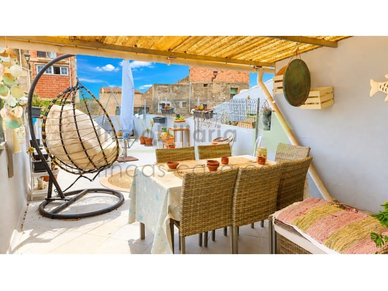 4 Zimmer Haus zu verkaufen in Calig mit Garage - 135.000 € (Ref: 9999578)