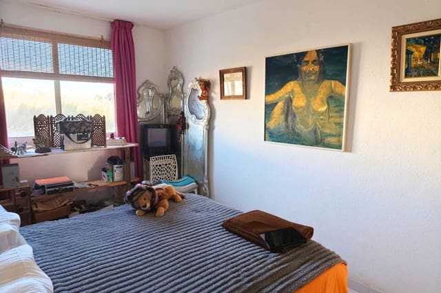 2 soveværelse Lejlighed til salg i Cala d'en Bou, San Jose / Sant Josep de Sa Talaia med swimmingpool - € 465.000 (Ref: 10088624)