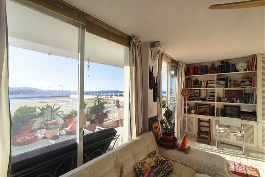 2 soveværelse Lejlighed til salg i Cala d'en Bou med swimmingpool - € 465.000 (Ref: 10088624)