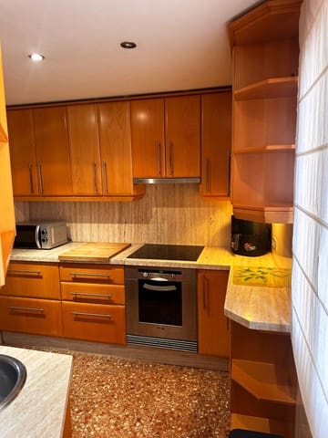 4 sovrum Lägenhet att hyra i Ibiza stad - 2 500 € (Ref: 10118661)