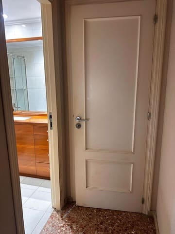 4 sovrum Lägenhet att hyra i Ibiza stad - 2 500 € (Ref: 10118661)