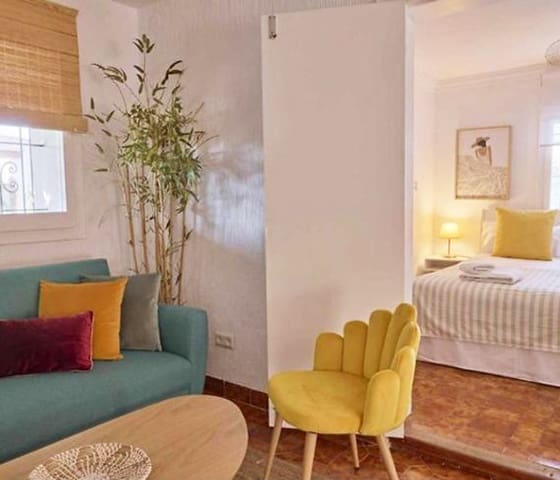 8 makuuhuone Omakotitalo myytävänä paikassa Sant Jordi de Ses Salines, San Jose / Sant Josep de Sa Talaia mukana uima-altaan 
autotalli - 2 290 000 € (Ref: 10118688)