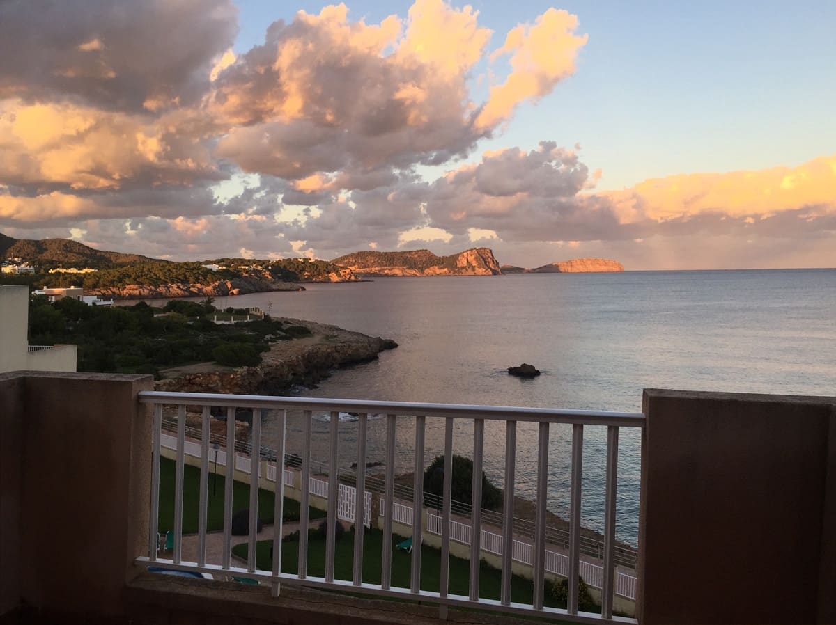 1 soveværelse Lejlighed til salg i Es Cana med swimmingpool - € 450.000 (Ref: 8327046)