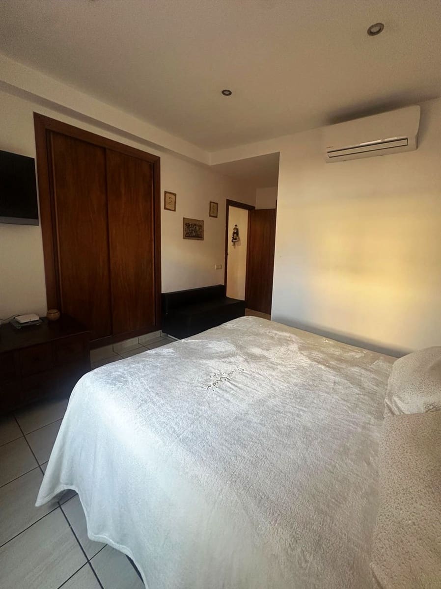 3 soveværelse Lejlighed til salg i Sant Jordi de Ses Salines med garage - € 645.000 (Ref: 9127908)