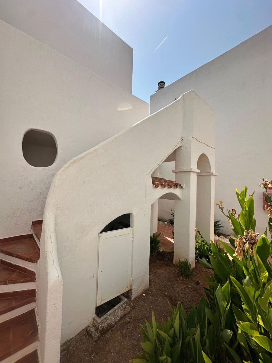 1 bedroom Apartment for sale in Santa Eulalia / Santa Eularia with pool - € 290,000 (Ref: 9177455)