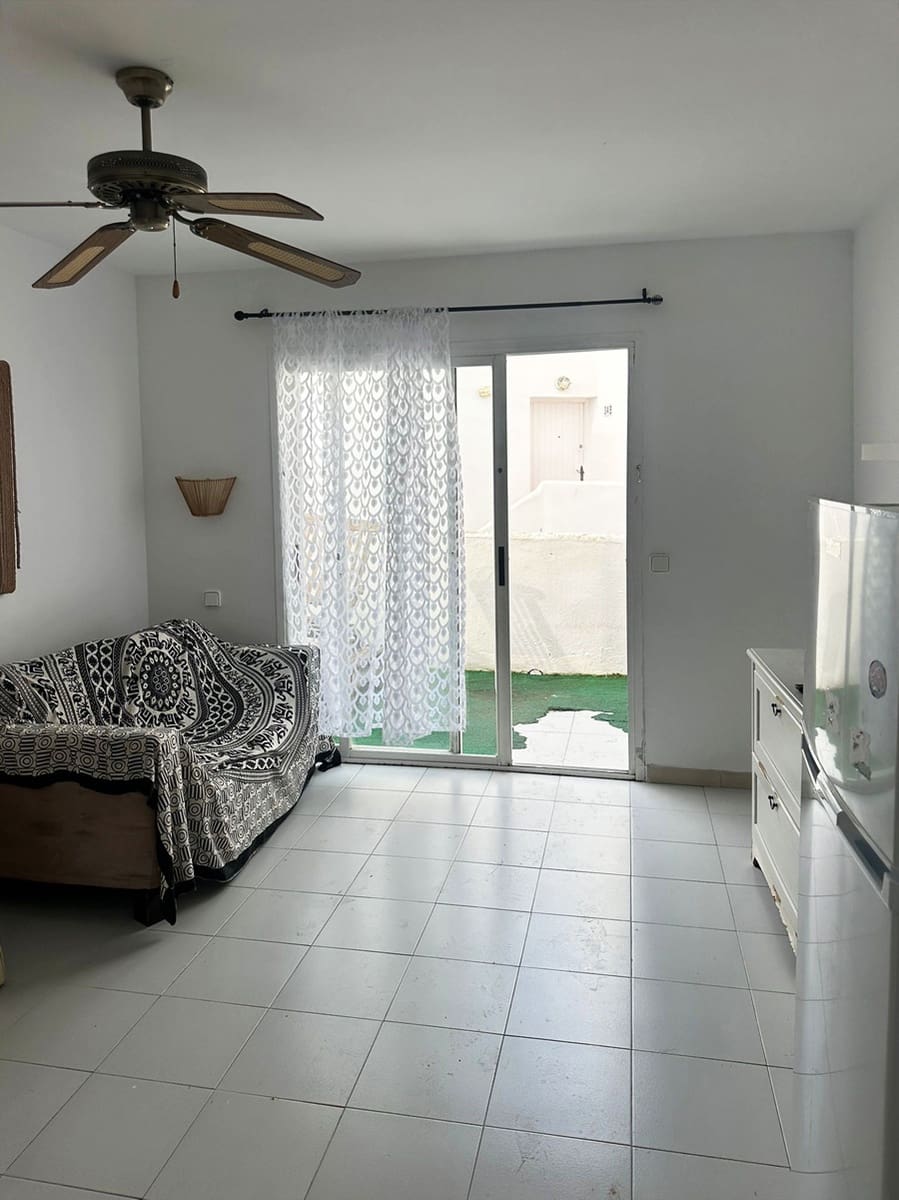 Apartamento de 1 habitación en Santa Eulalia / Santa Eularia en venta con piscina - 290.000 € (Ref: 9177455)