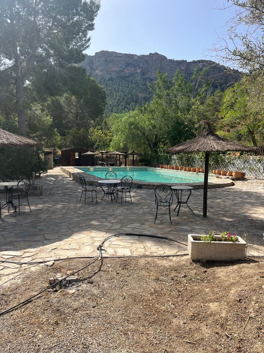 3 soveværelse Finca/Landehus til salg i Murcia by med swimmingpool garage - € 450.000 (Ref: 9378245)