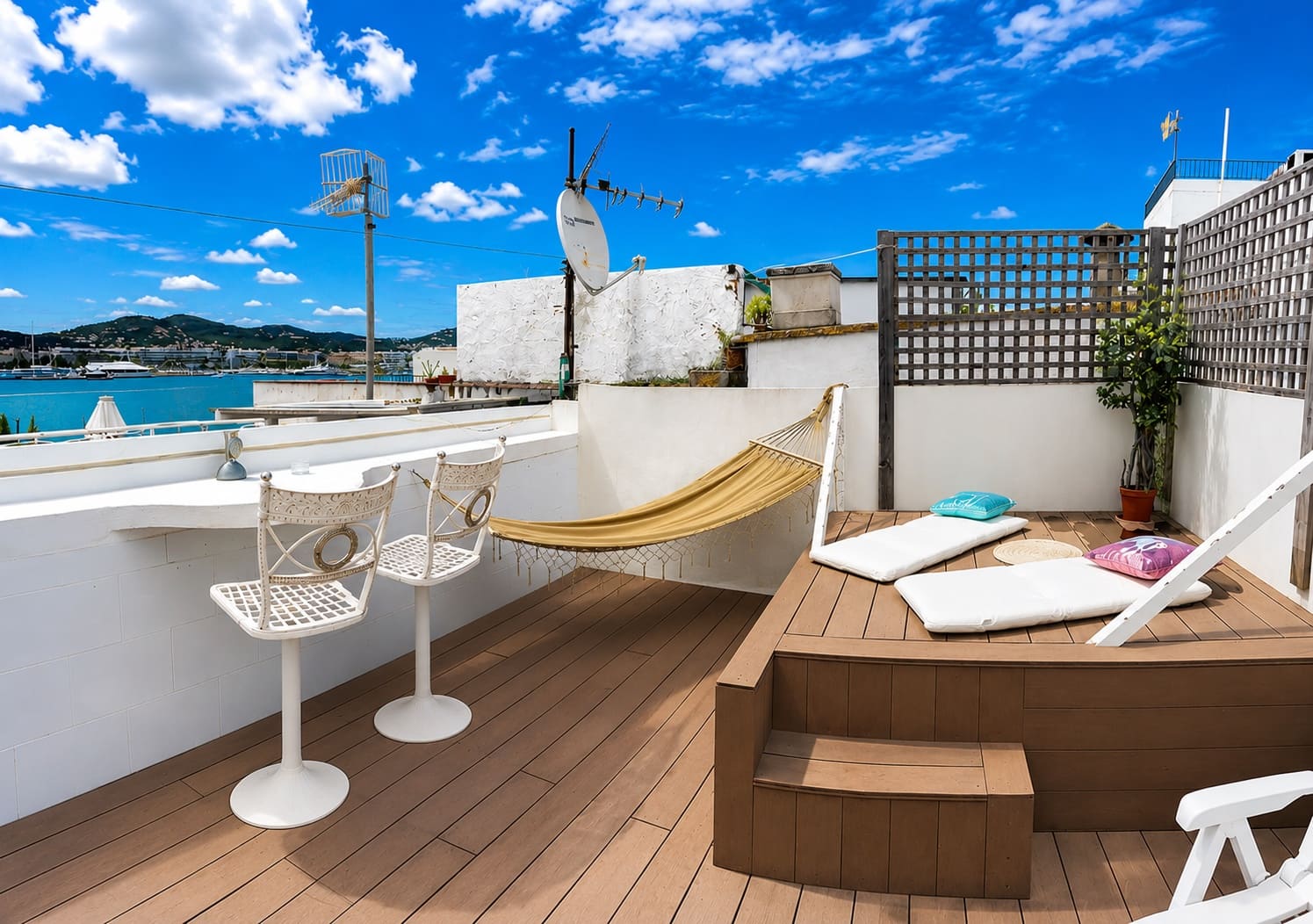 1 bedroom Penthouse for sale in Ibiza / Eivissa town - € 315,000 (Ref: 9932246)