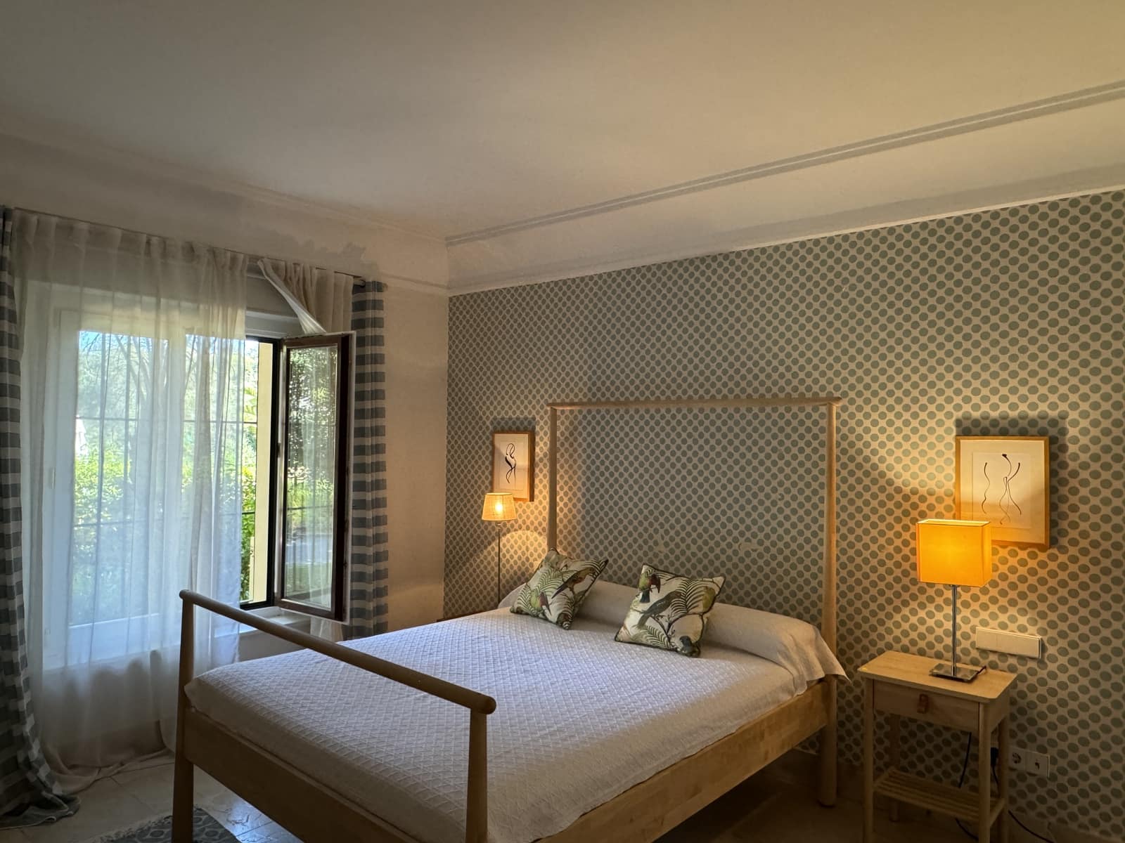 4 Zimmer Apartment zu verkaufen in Sotogrande mit Pool Garage - 1.590.000 € (Ref: 10078527)