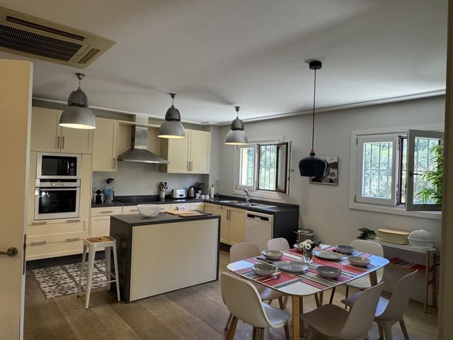 4 Zimmer Apartment zu verkaufen in Sotogrande Alto, San Roque mit Pool Garage - 1.590.000 € (Ref: 10078527)