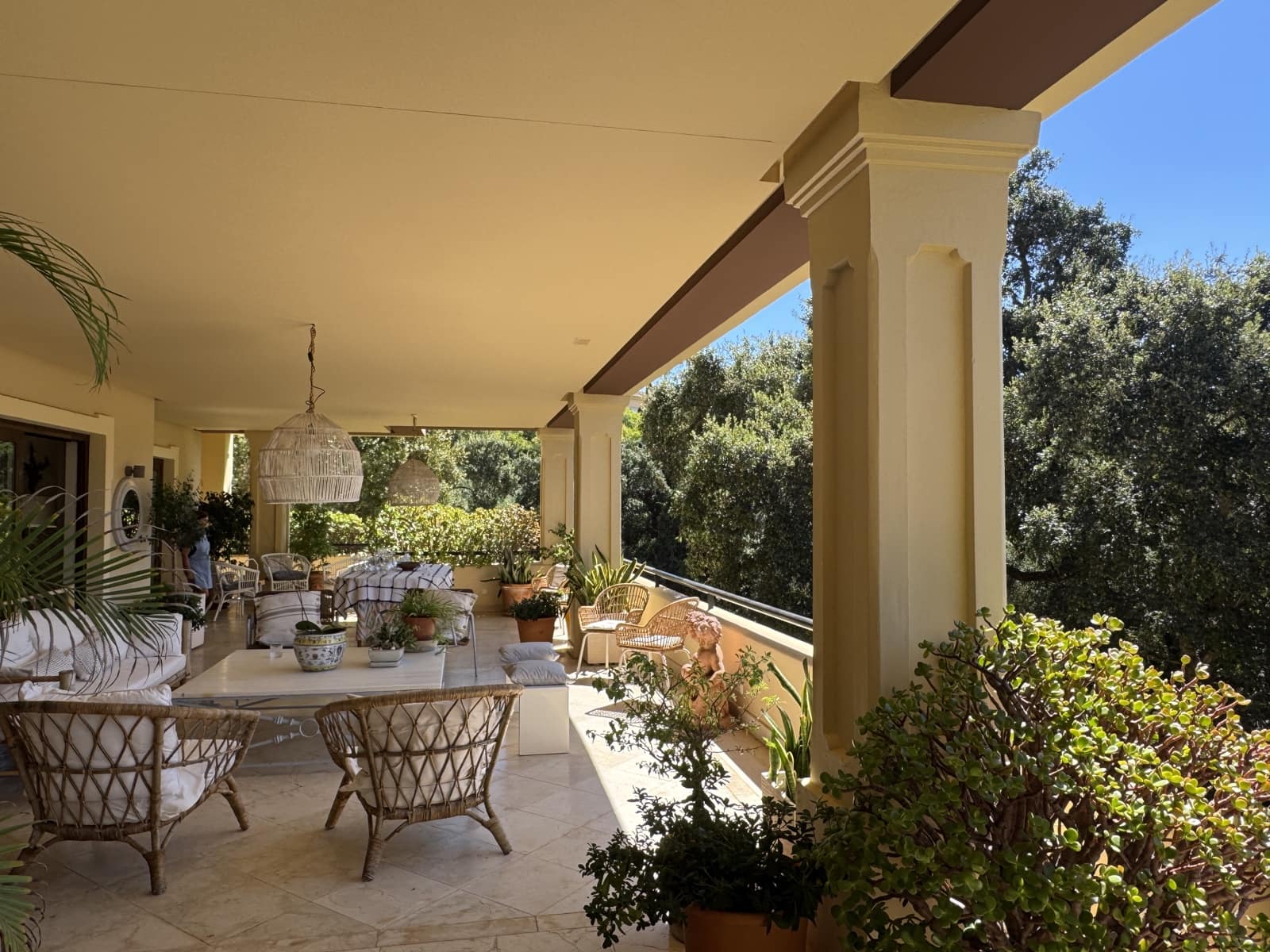 4 Zimmer Apartment zu verkaufen in Sotogrande mit Pool Garage - 1.590.000 € (Ref: 10078527)