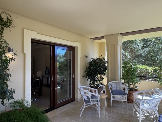 4 Zimmer Apartment zu verkaufen in Sotogrande Alto, San Roque mit Pool Garage - 1.590.000 € (Ref: 10078527)