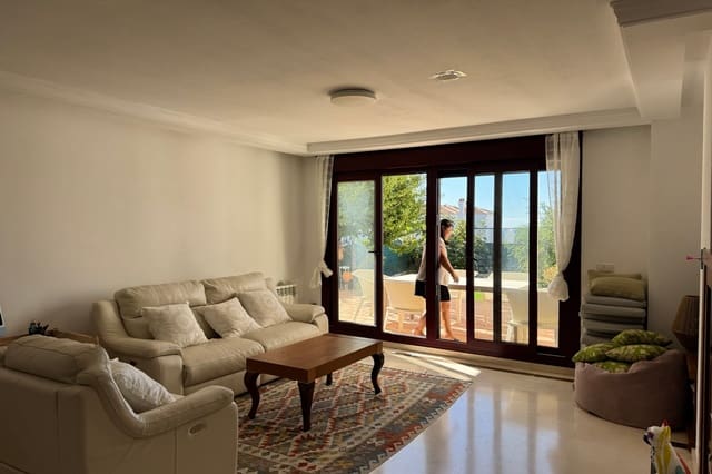 2 sovrum Lägenhet till salu i Casares Pueblo, Casares med pool garage - 350 000 € (Ref: 10120510)