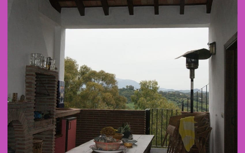 8 soverom Hus til salgs i Jimena de la Frontera med garasje - € 249 950 (Ref: 4734418)