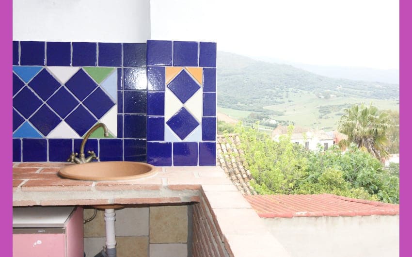 8 soverom Hus til salgs i Jimena de la Frontera med garasje - € 249 950 (Ref: 4734418)