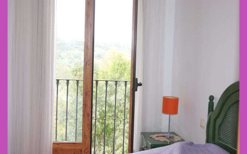 8 soverom Hus til salgs i Jimena de la Frontera med garasje - € 249 950 (Ref: 4734418)