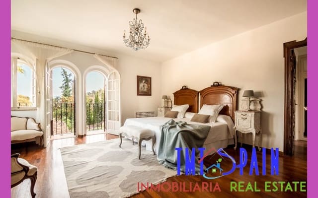 9 chambre Finca/Maison de Campagne à vendre à Algeciras avec piscine garage - 1 550 000 € (Ref: 5779196)
