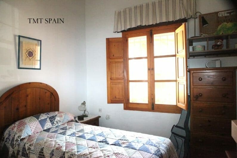 3 soveværelse Finca/Landehus til salg i Los Barrios med swimmingpool garage - € 645.000 (Ref: 5933038)