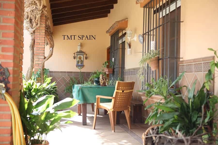 3 soveværelse Finca/Landehus til salg i Los Barrios med swimmingpool garage - € 645.000 (Ref: 5933038)