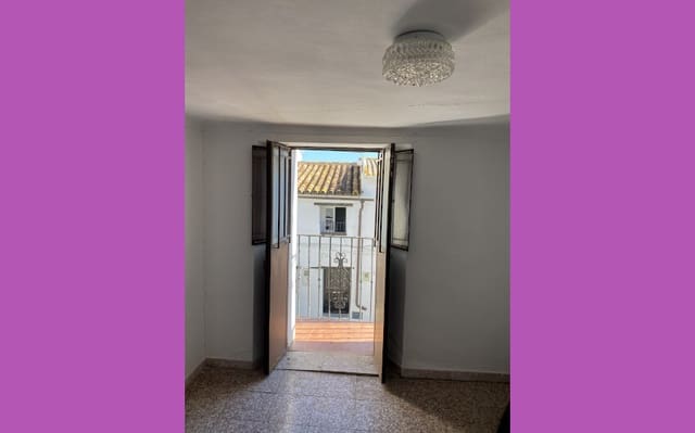 4 slaapkamer Huis te koop in Jimena de la Frontera - € 70.000 (Ref: 6449683)