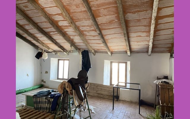 4 slaapkamer Huis te koop in Jimena de la Frontera - € 70.000 (Ref: 6449683)