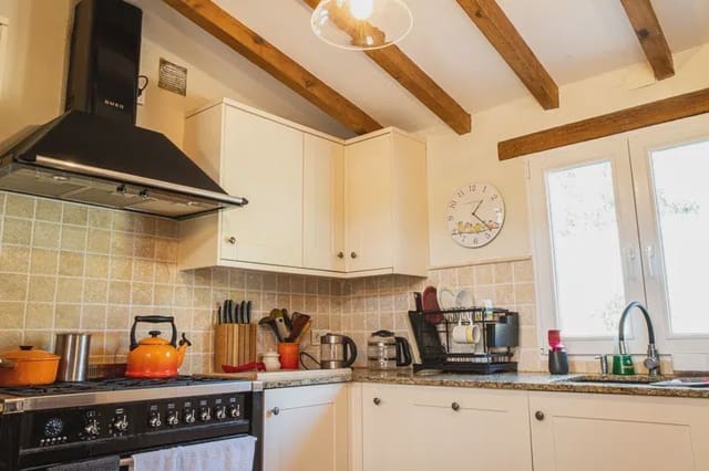 8 soveværelse Villa til salg i San Pablo de Buceite, Jimena de la Frontera med garage - € 595.000 (Ref: 6965291)