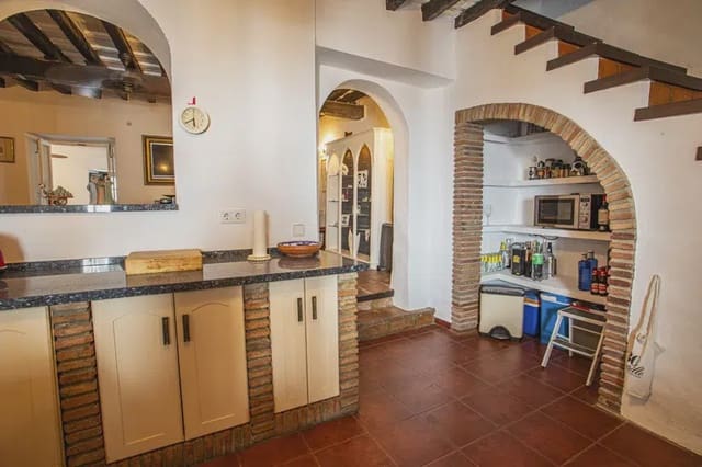 3 bedroom Townhouse for sale in Jimena de la Frontera - € 250,000 (Ref: 7313757)