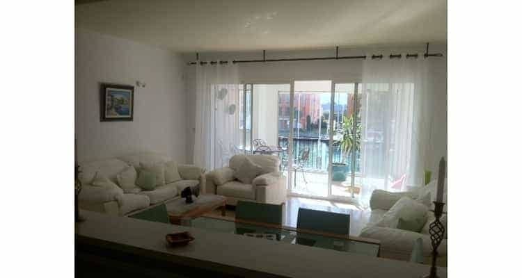 2 bedroom Apartment for sale in San Roque with pool garage - € 450,000 (Ref: 7988903)