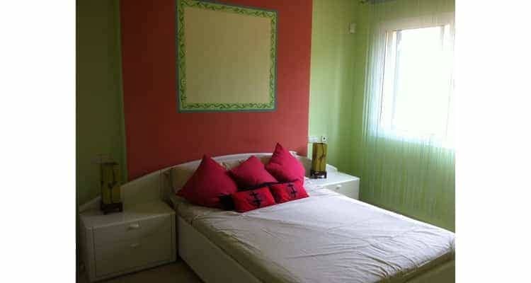 2 bedroom Apartment for sale in San Roque with pool garage - € 450,000 (Ref: 7988903)