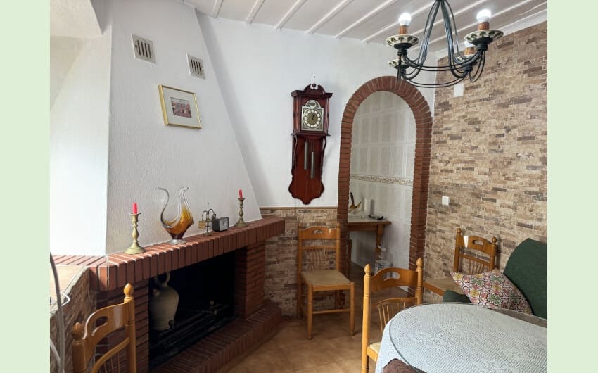 9 soverom Hus til salgs i Jimena de la Frontera - € 167 900 (Ref: 8195052)