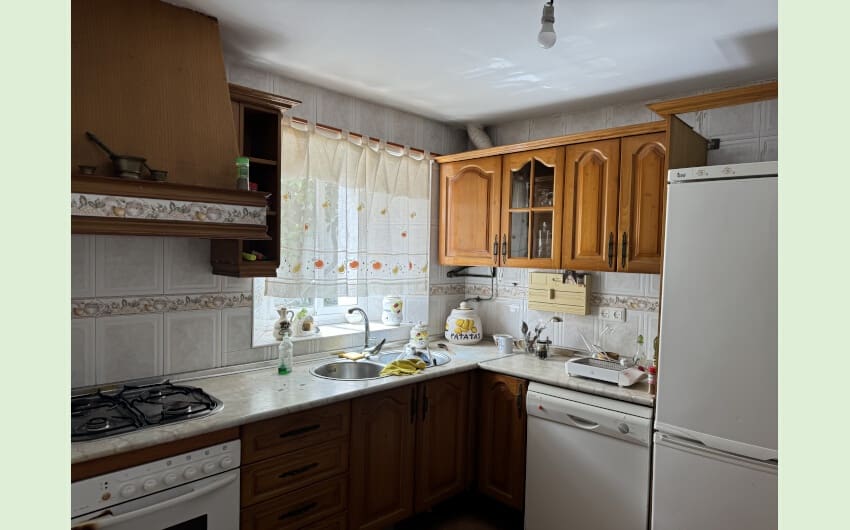 9 soverom Hus til salgs i Jimena de la Frontera - € 167 900 (Ref: 8195052)