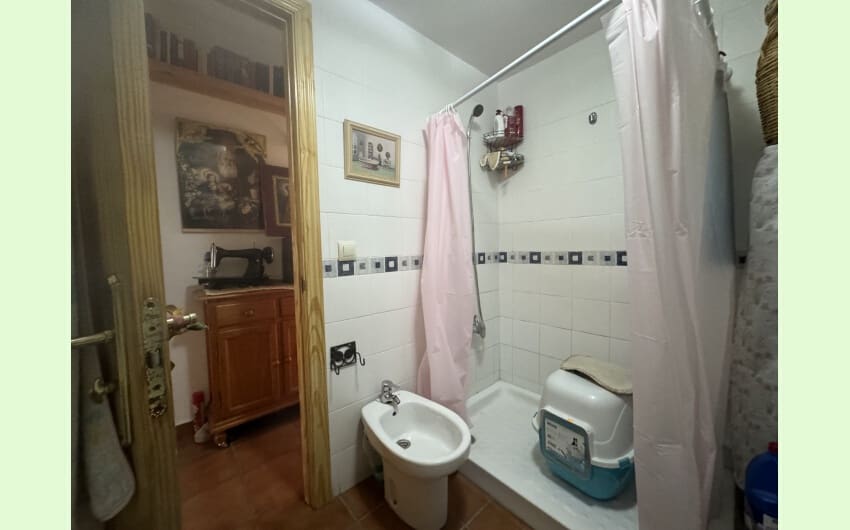 3 slaapkamer Appartement te koop in Jimena de la Frontera - € 84.000 (Ref: 8268836)