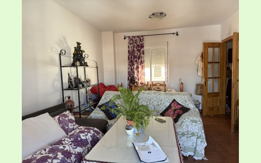 3 slaapkamer Appartement te koop in Jimena de la Frontera - € 84.000 (Ref: 8268836)