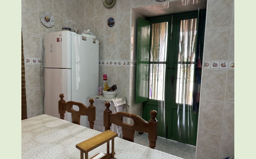 3 soverom Hus til salgs i Jimena de la Frontera med garasje - € 180 000 (Ref: 8370061)