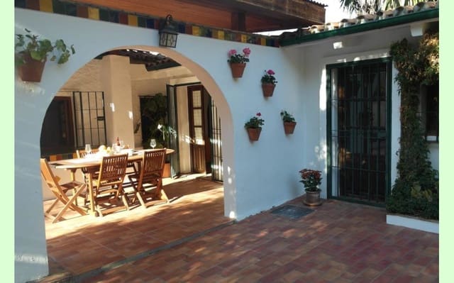 3 soveværelse Finca/Landehus til salg i Jimena de la Frontera med swimmingpool garage - € 350.000 (Ref: 8429168)