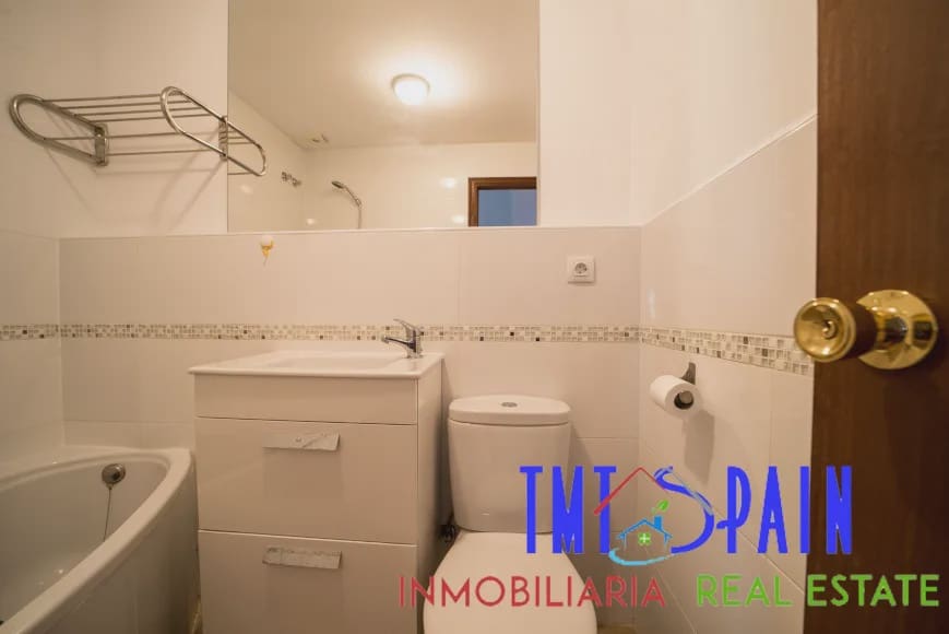 7 soveværelse Villa til salg i Estepona med swimmingpool garage - € 839.000 (Ref: 9192967)