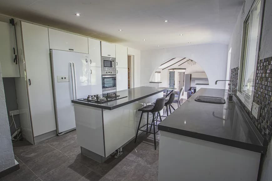 3 bedroom Finca/Country House for sale in San Pablo de Buceite - € 225,000 (Ref: 9192970)