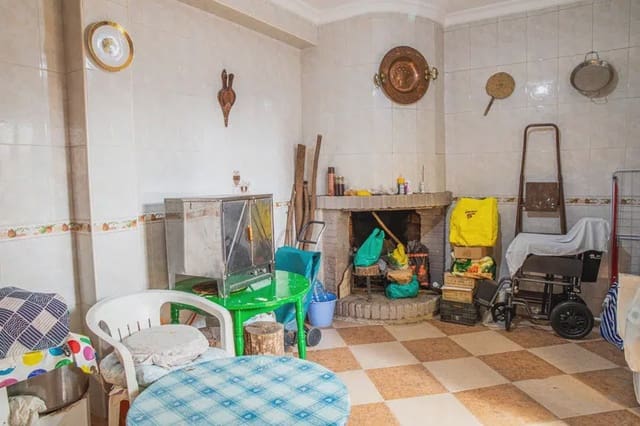 4 soverom Hus til salgs i San Pablo de Buceite, Jimena de la Frontera - € 85 000 (Ref: 9192971)