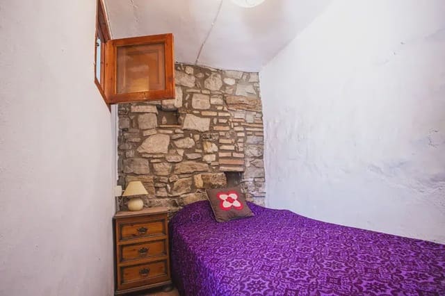 3 soverom Hus til salgs i Jimena de la Frontera - € 120 000 (Ref: 9192972)