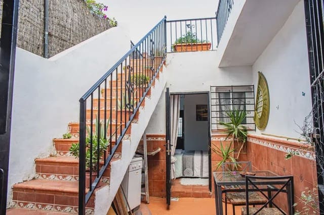 3 bedroom Townhouse for sale in Jimena de la Frontera - € 129,000 (Ref: 9192976)