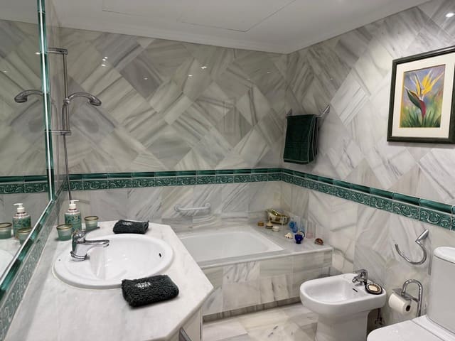 3 soverom Penthouse til salgs i Monte Halcones, Benahavís med svømmebasseng - € 1 150 000 (Ref: 9350213)