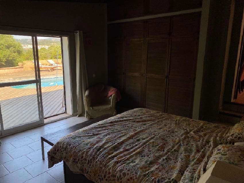 Bungalow de 3 habitaciones en Jimena de la Frontera en venta con piscina - 620.000 € (Ref: 9632764)