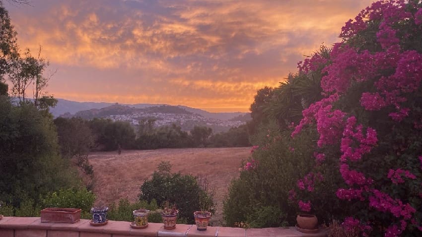 Bungalow de 3 habitaciones en Jimena de la Frontera en venta con piscina - 620.000 € (Ref: 9632764)