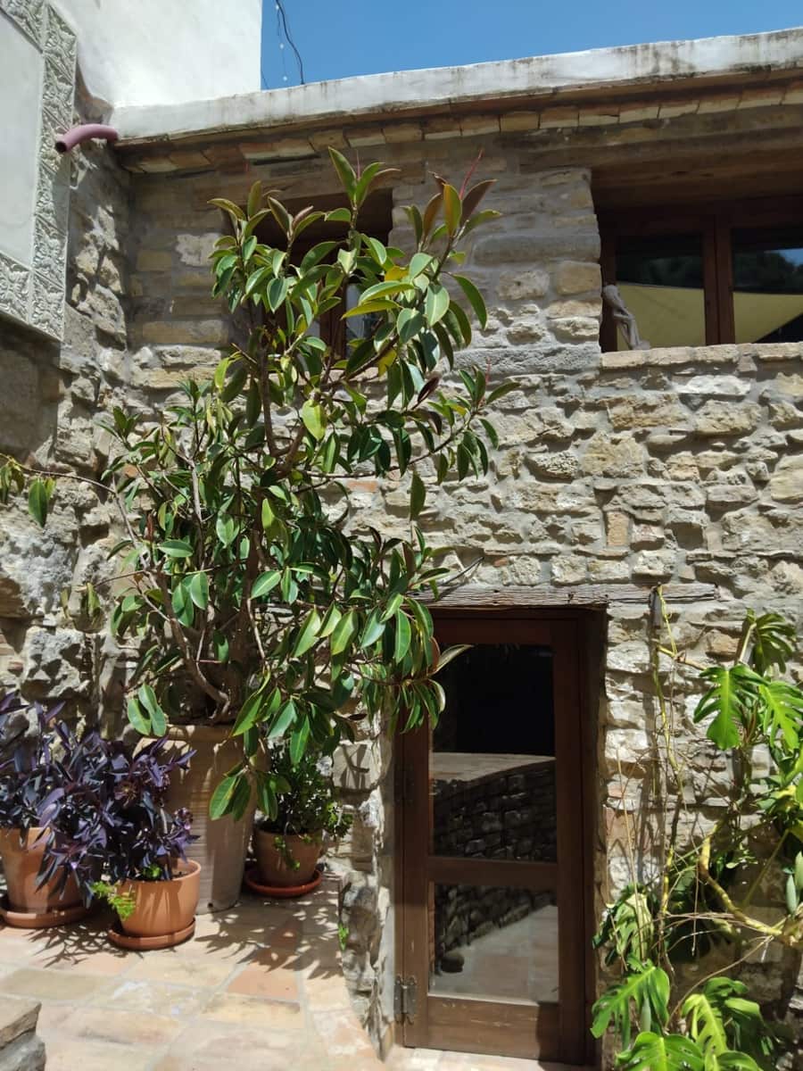 3 bedroom Townhouse for sale in Jimena de la Frontera with garage - € 240,000 (Ref: 9697739)