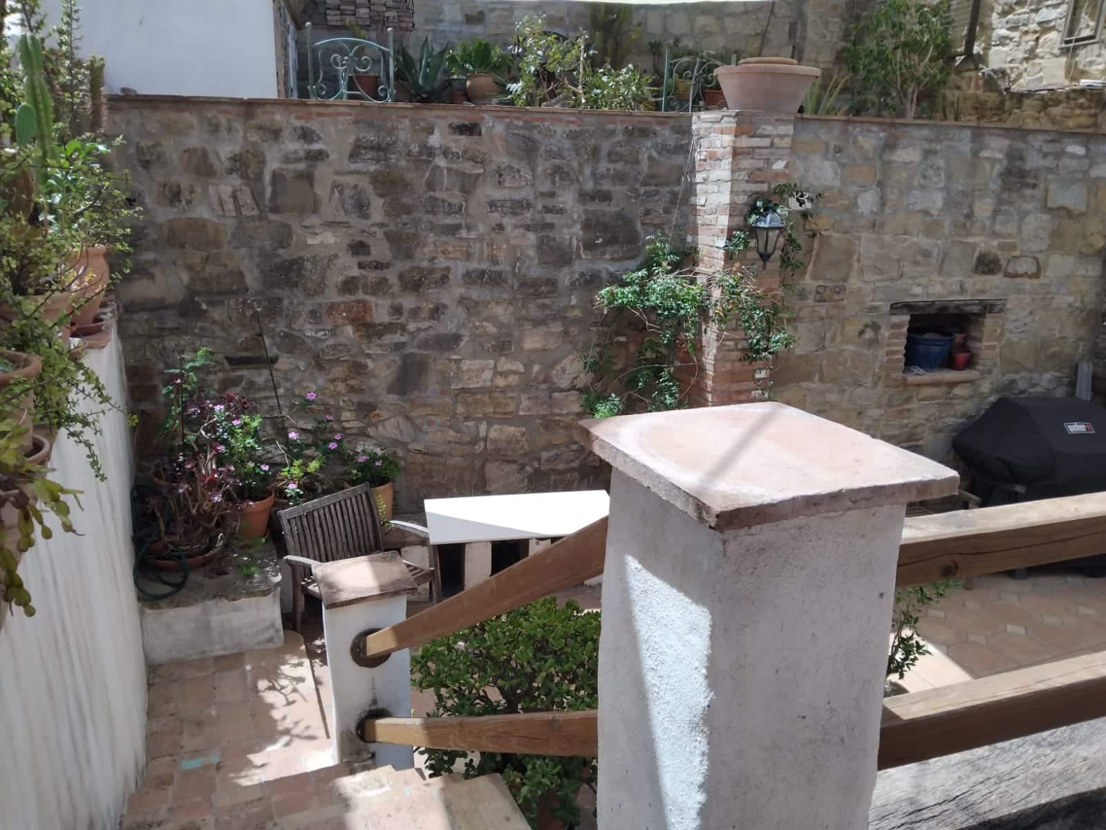 3 bedroom Townhouse for sale in Jimena de la Frontera with garage - € 240,000 (Ref: 9697739)