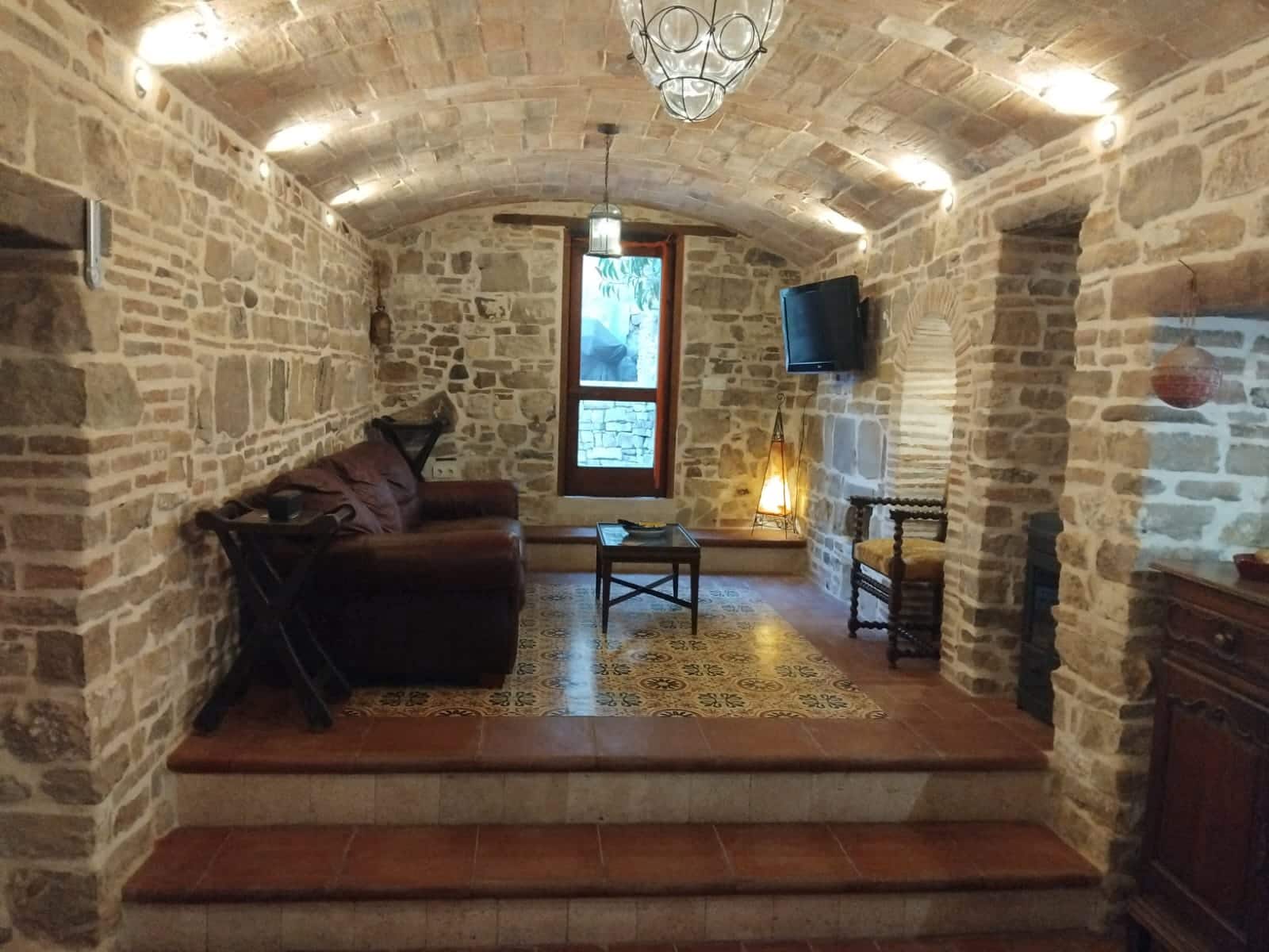 3 bedroom Townhouse for sale in Jimena de la Frontera with garage - € 240,000 (Ref: 9697739)