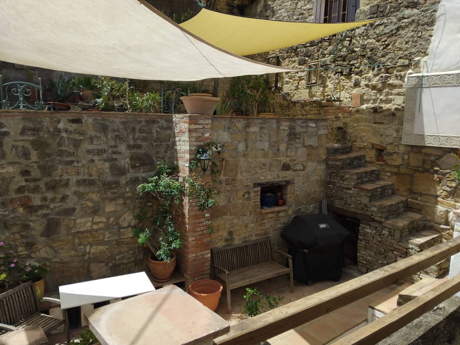 3 bedroom Townhouse for sale in Jimena de la Frontera with garage - € 240,000 (Ref: 9697739)