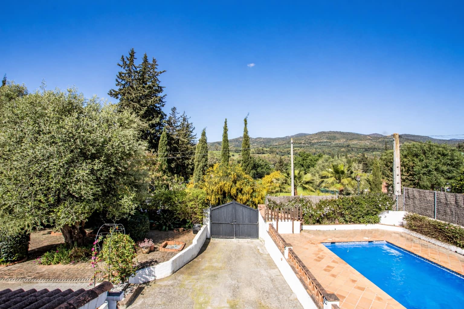 2 Zimmer Finca/Landgut zu verkaufen in San Pablo de Buceite mit Pool Garage - 365.000 € (Ref: 9745169)