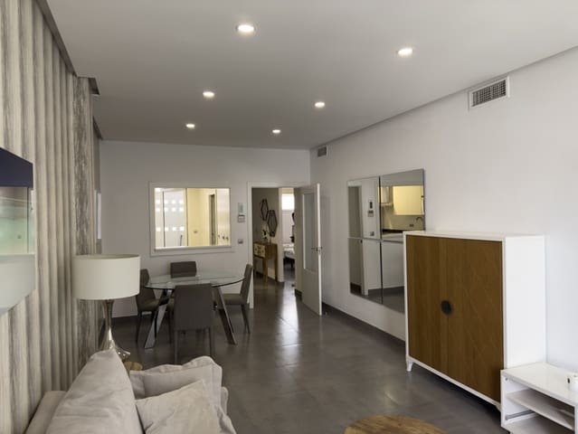 2 soverom Leilighet til salgs i La Dama de Noche - La Alzambra, Marbella med svømmebasseng garasje - € 439 000 (Ref: 9772062)